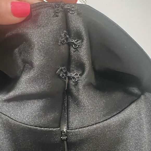 NWT Ieena for Mac Duggal Black Satin Lapel Puff Sleeve Tea Length Dress size 14 - Picture 15 of 16